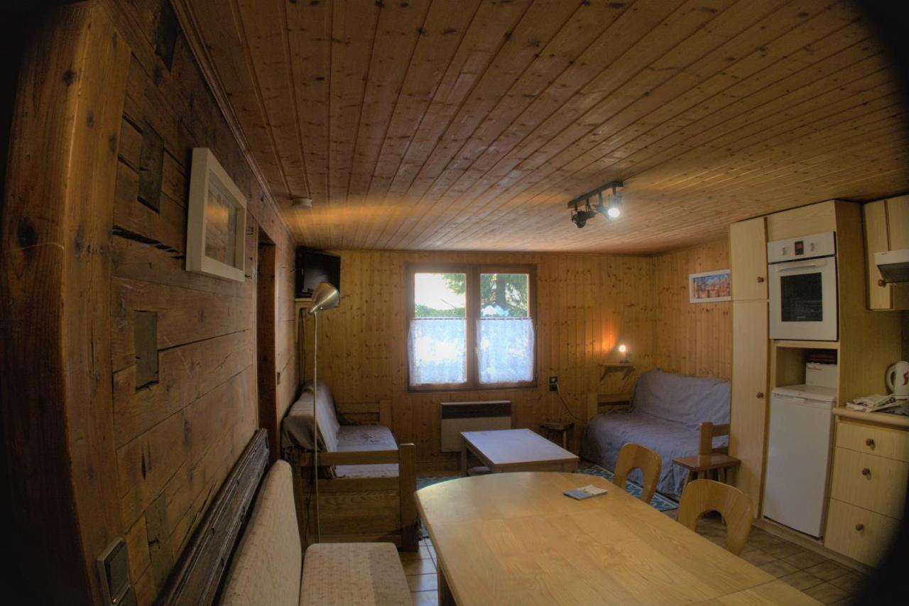 Charmieux Appartement En Chalet Typique Le Grand-Bornand Zewnętrze zdjęcie