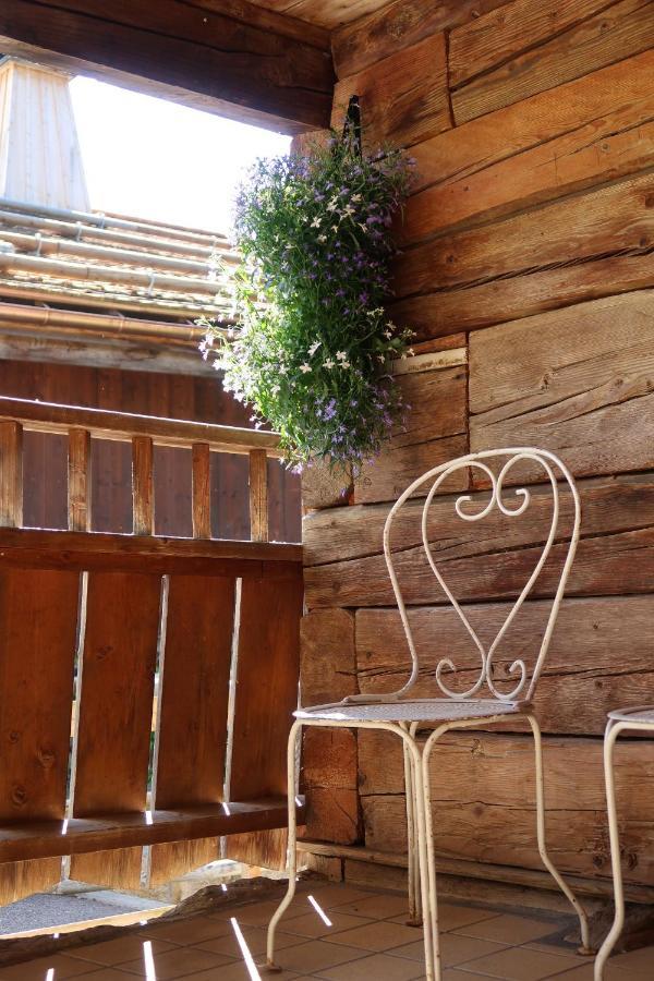 Charmieux Appartement En Chalet Typique Le Grand-Bornand Zewnętrze zdjęcie